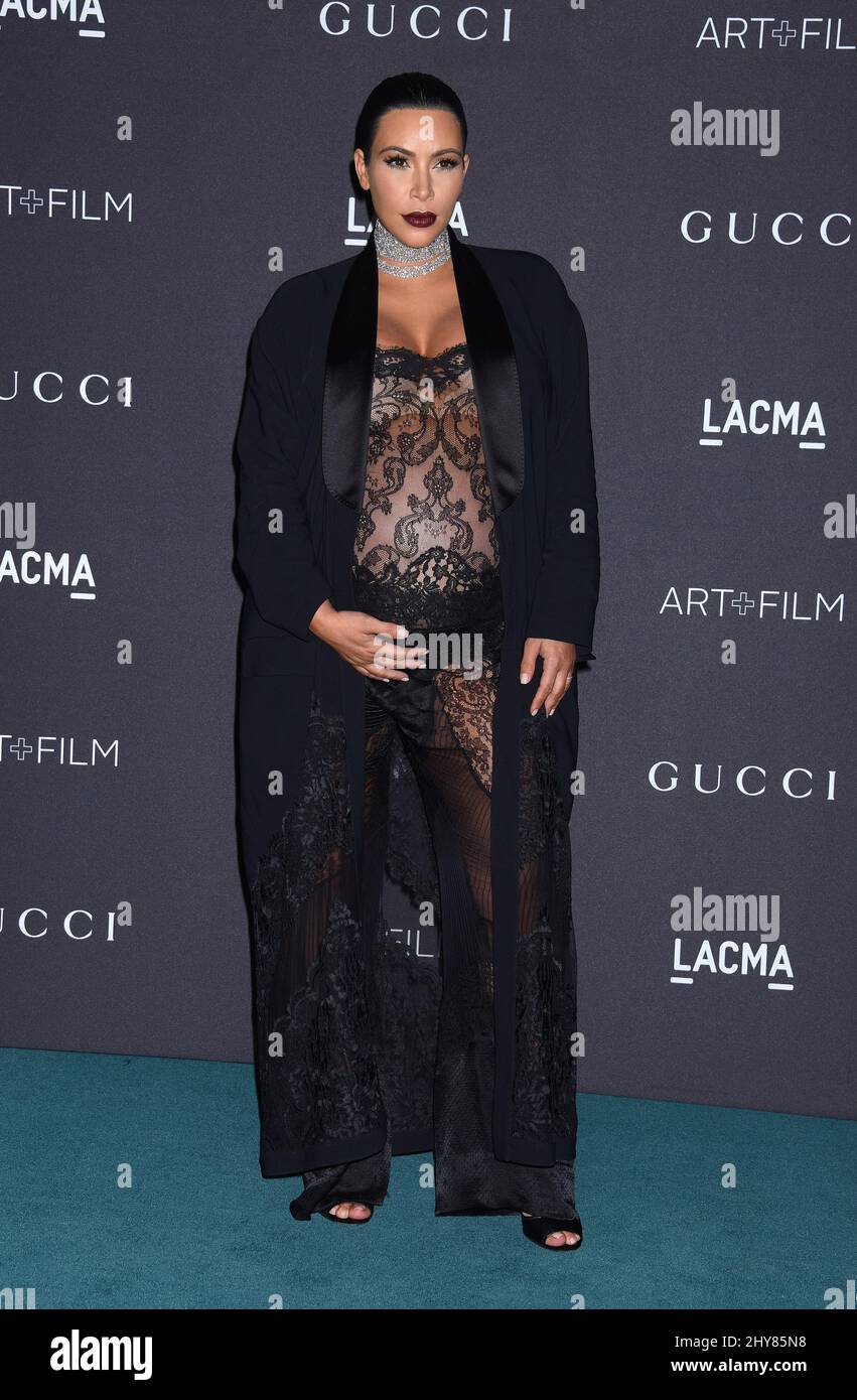 Kim Kardashian assiste au gala Art+film de LACMA 2015 en l'honneur de James Turrell et Alejandro G Inarritu au LACMA le 7 novembre 2015 à Los Angeles, CA, Etats-Unis. Banque D'Images