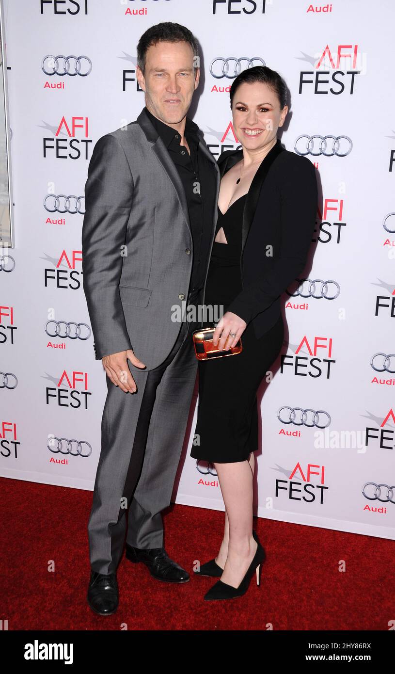 Stephen Moyer, Anna Paquin AFI FEST 2015 première de 'commotion' au TCL Chinese Theatre Banque D'Images