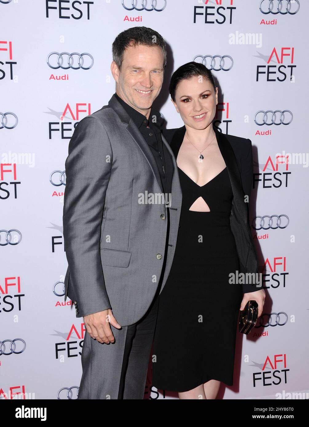 Stephen Moyer, Anna Paquin AFI FEST 2015 première de 'commotion' au TCL Chinese Theatre Banque D'Images
