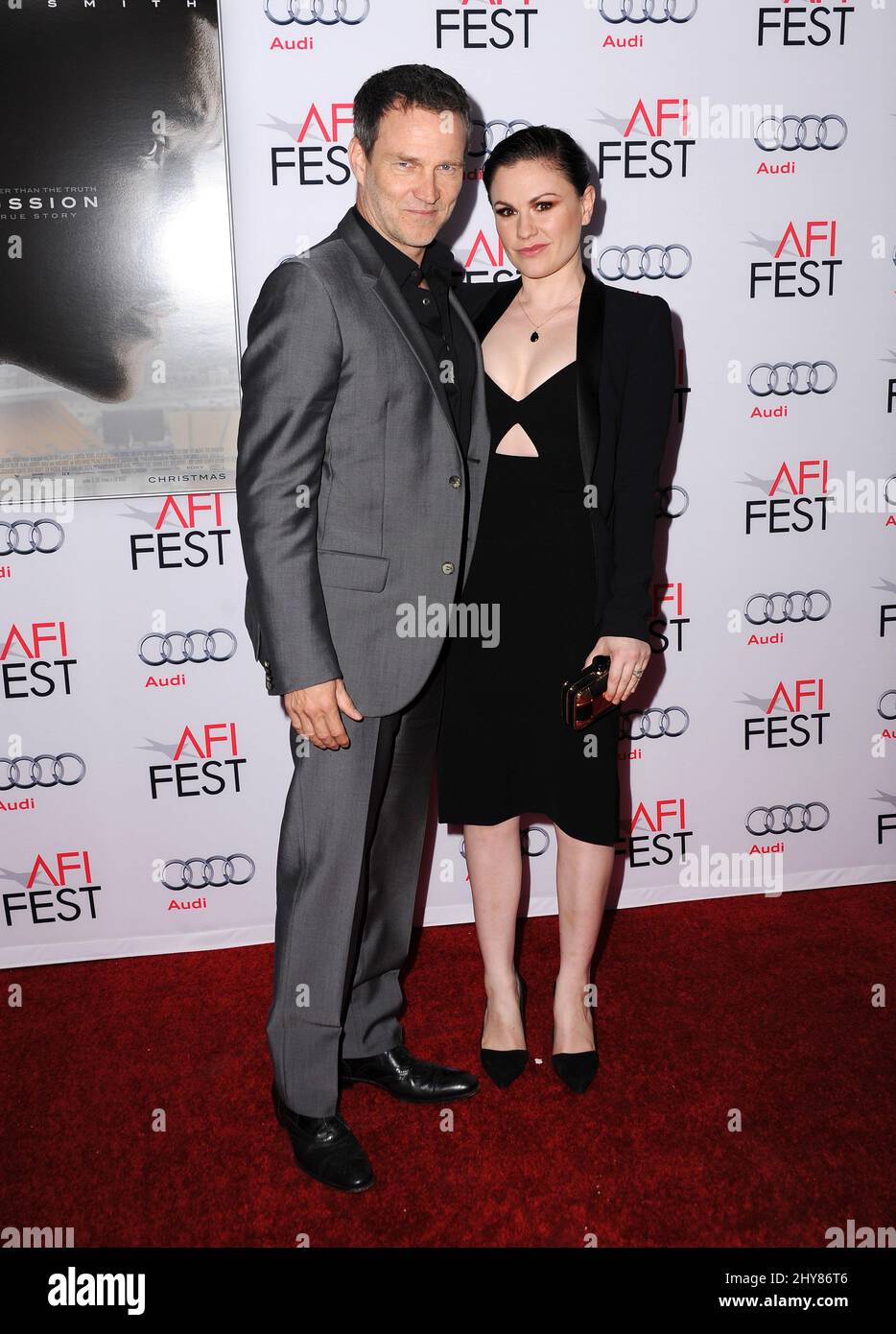 Stephen Moyer, Anna Paquin AFI FEST 2015 première de 'commotion' au TCL Chinese Theatre Banque D'Images