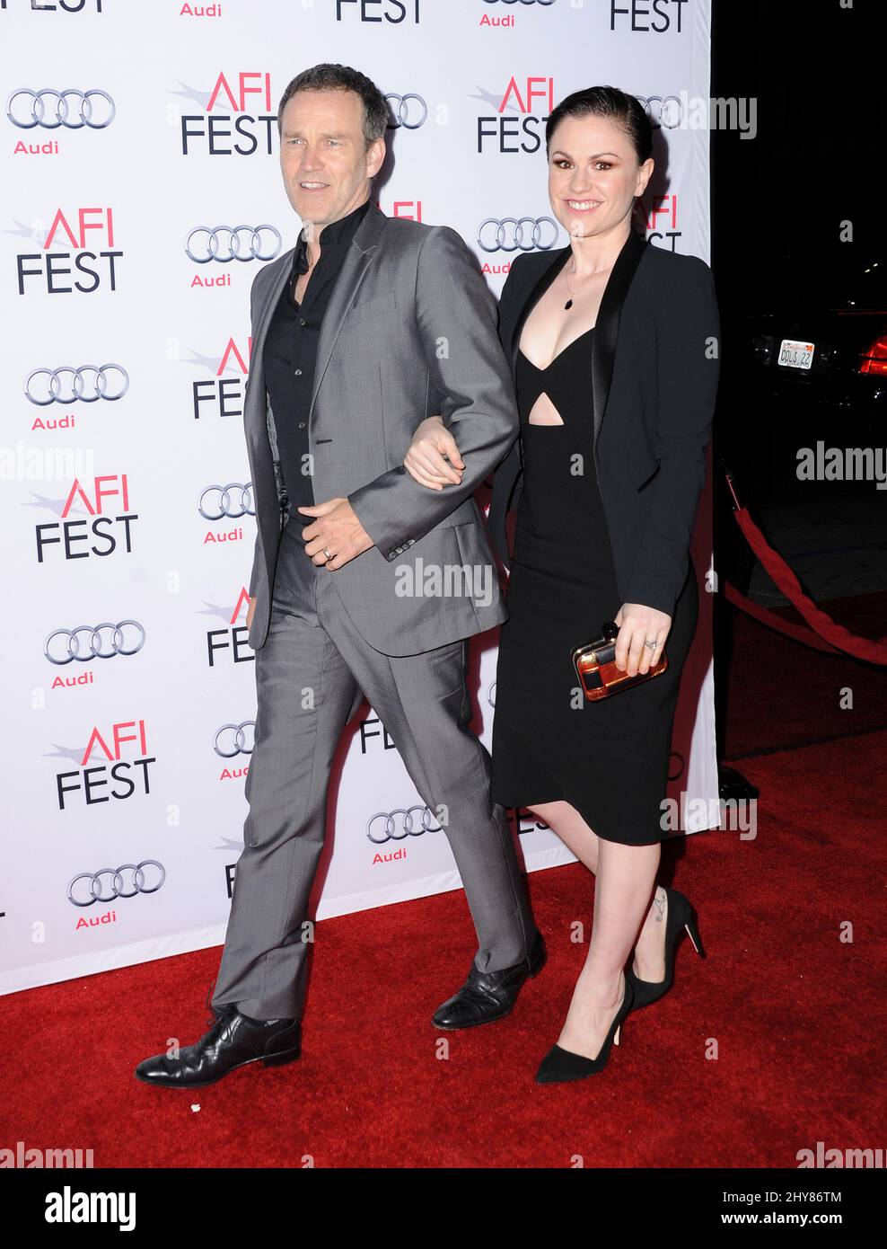 Stephen Moyer, Anna Paquin AFI FEST 2015 première de 'commotion' au TCL Chinese Theatre Banque D'Images