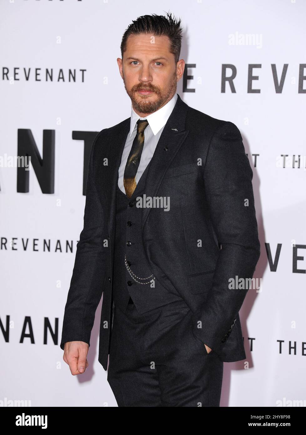 Tom Hardy participe à la première de Los Angeles 'The revenant' au TCL Chinese Theatre Banque D'Images