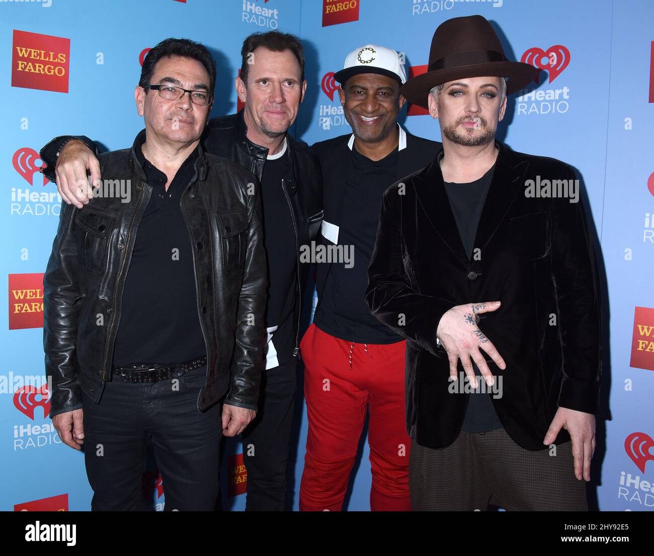 Culture Club, Jon Moss, Roy Hay, Mikey Craig et Boy George en tant qu'icônes de la '80s se réunissent pour la toute première partie de iHeart80s tenue au Forum Banque D'Images