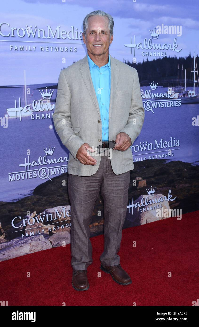 Gregory Harrison participe à la fête de l'été 2016 de Hallmark Channel, qui s'est tenue dans une résidence privée à Los Angeles, en Californie. Banque D'Images