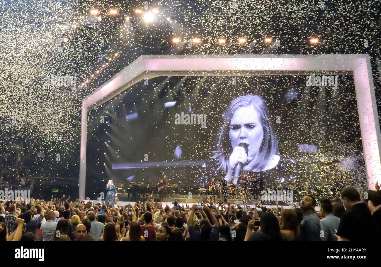 Adele se produit lors de son « 25 World Tour » à Los Angeles, le 20th août 2016. Banque D'Images