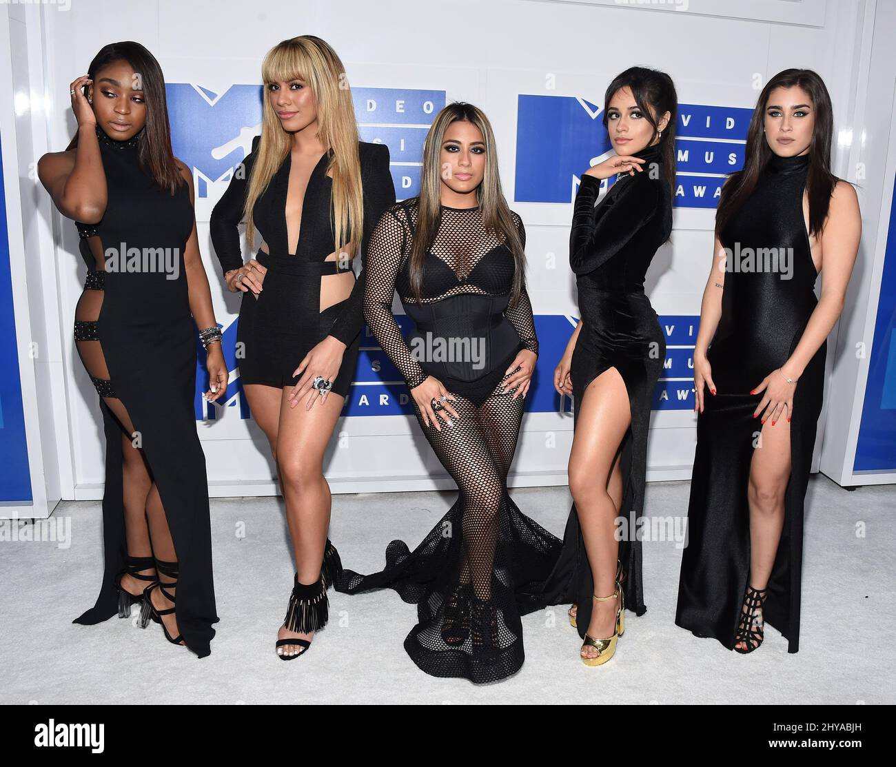 Normandi Kordei, Dinah Jane Hansen, Ally Brooke, Camila Cabello arrivant pour les MTV Video Music Awards 2016, Madison Square Garden, New York, 28th août 2016. Banque D'Images