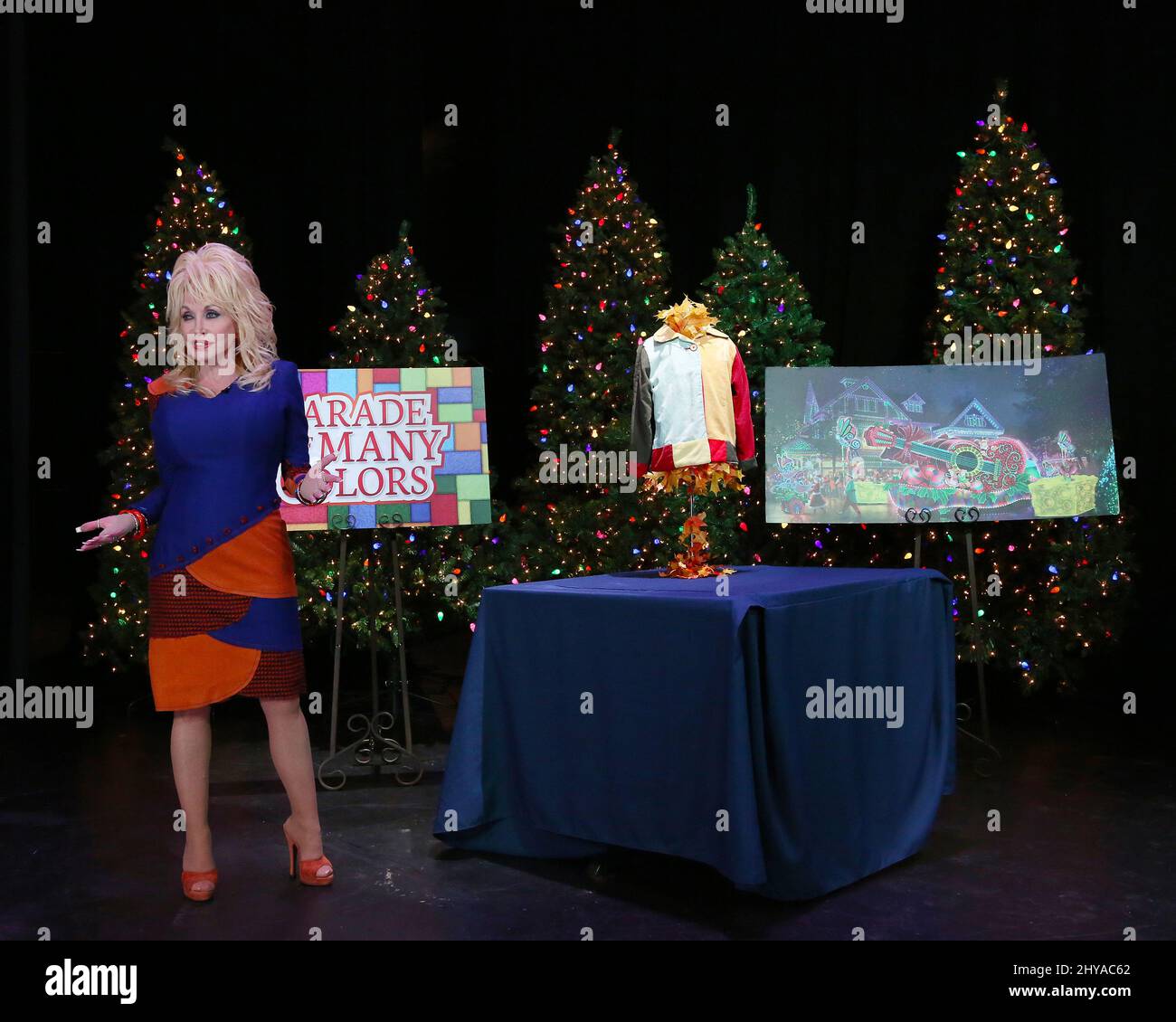 Dolly Parton lors de la conférence de presse annonce de la « Parade of Many Colours » qui s'est tenue à Dollywood Banque D'Images