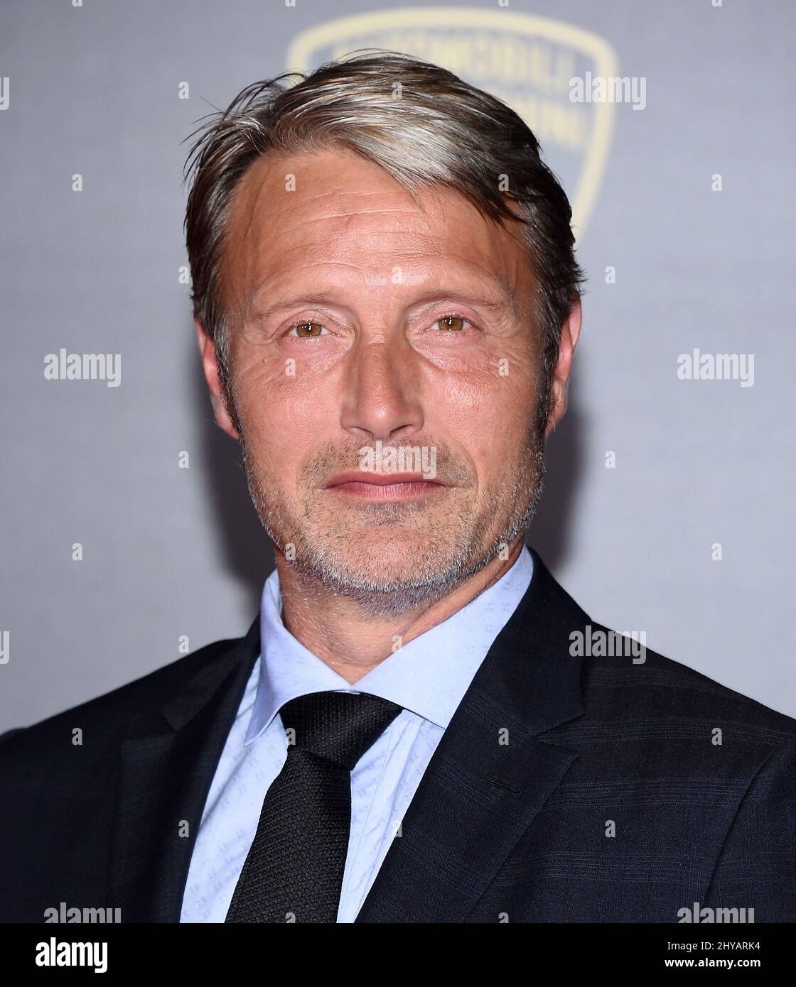 Mads Mikkelsen assiste à la première de Disney et Marvel Studios 'Doctor  Strange' au théâtre El Capitan le 20 octobre 2016 à Los Angeles, CA, USA  Photo Stock - Alamy