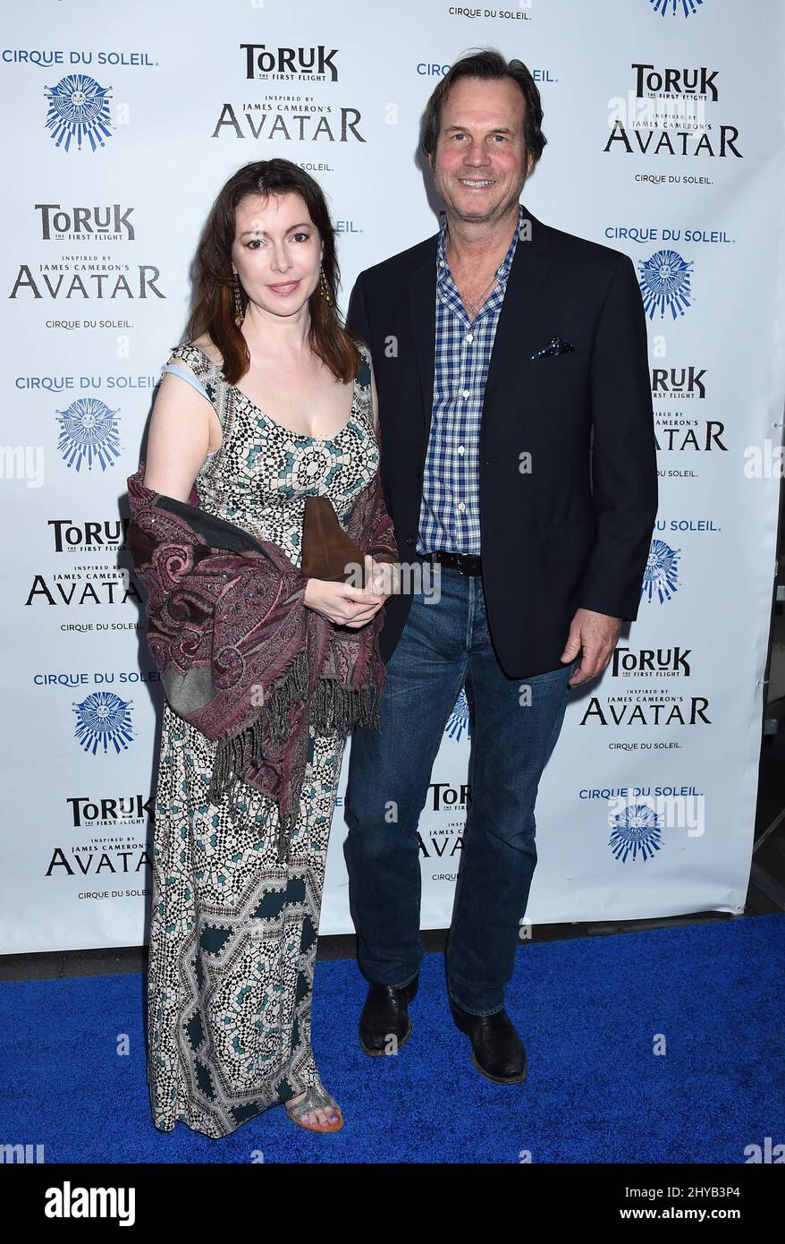 Bill Paxton et Louise Newbury ouverture de « Toruck - The First Flight » le nouveau spectacle du Cirque du Soleil inspiré par l'avatar de James Cameron qui s'est tenu au Staples Center Banque D'Images