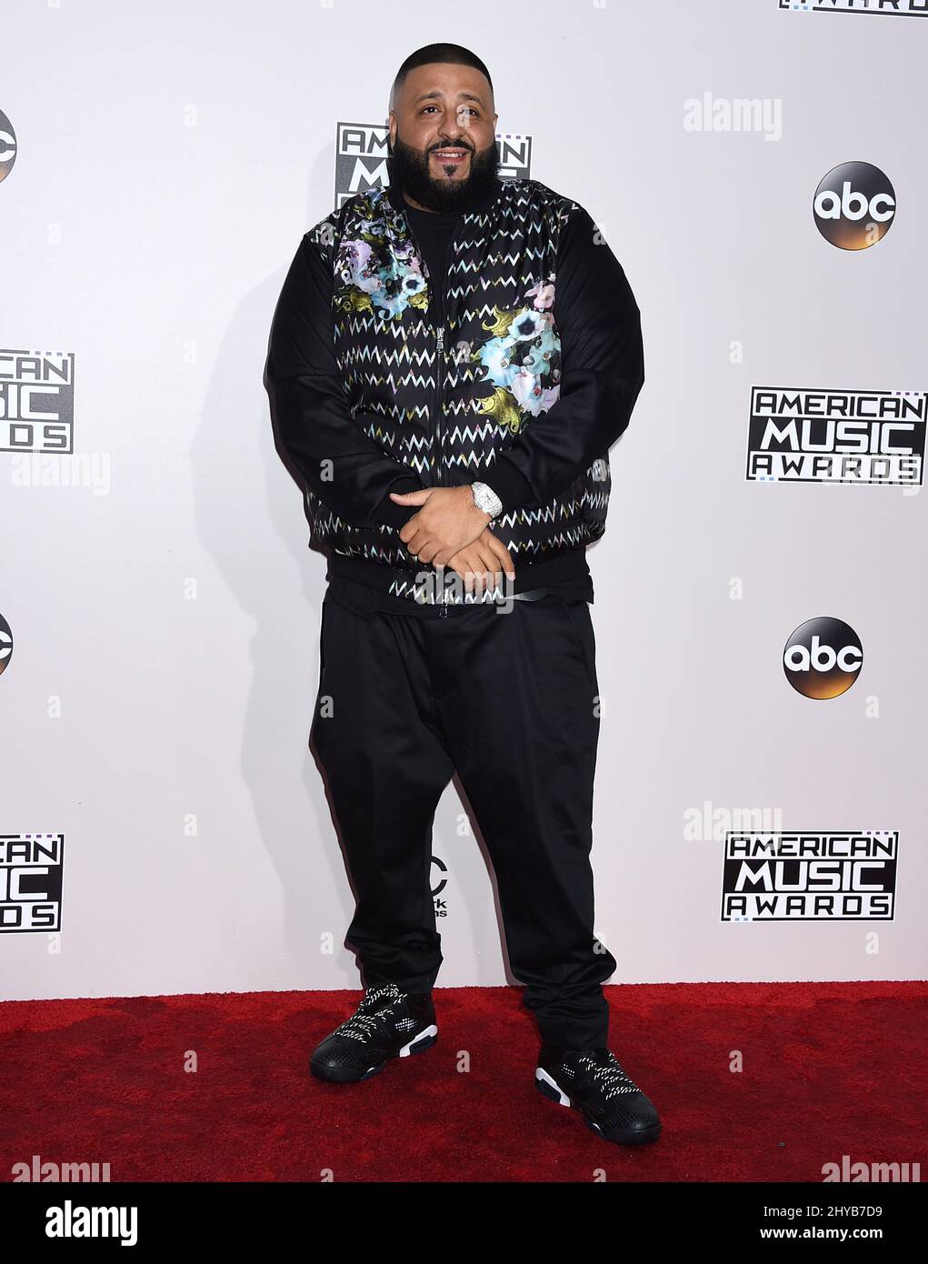 DJ Kahled arrive pour les American Music Awards 44th qui se tiennent au Microsoft Theatre de Los Angeles, aux États-Unis Banque D'Images