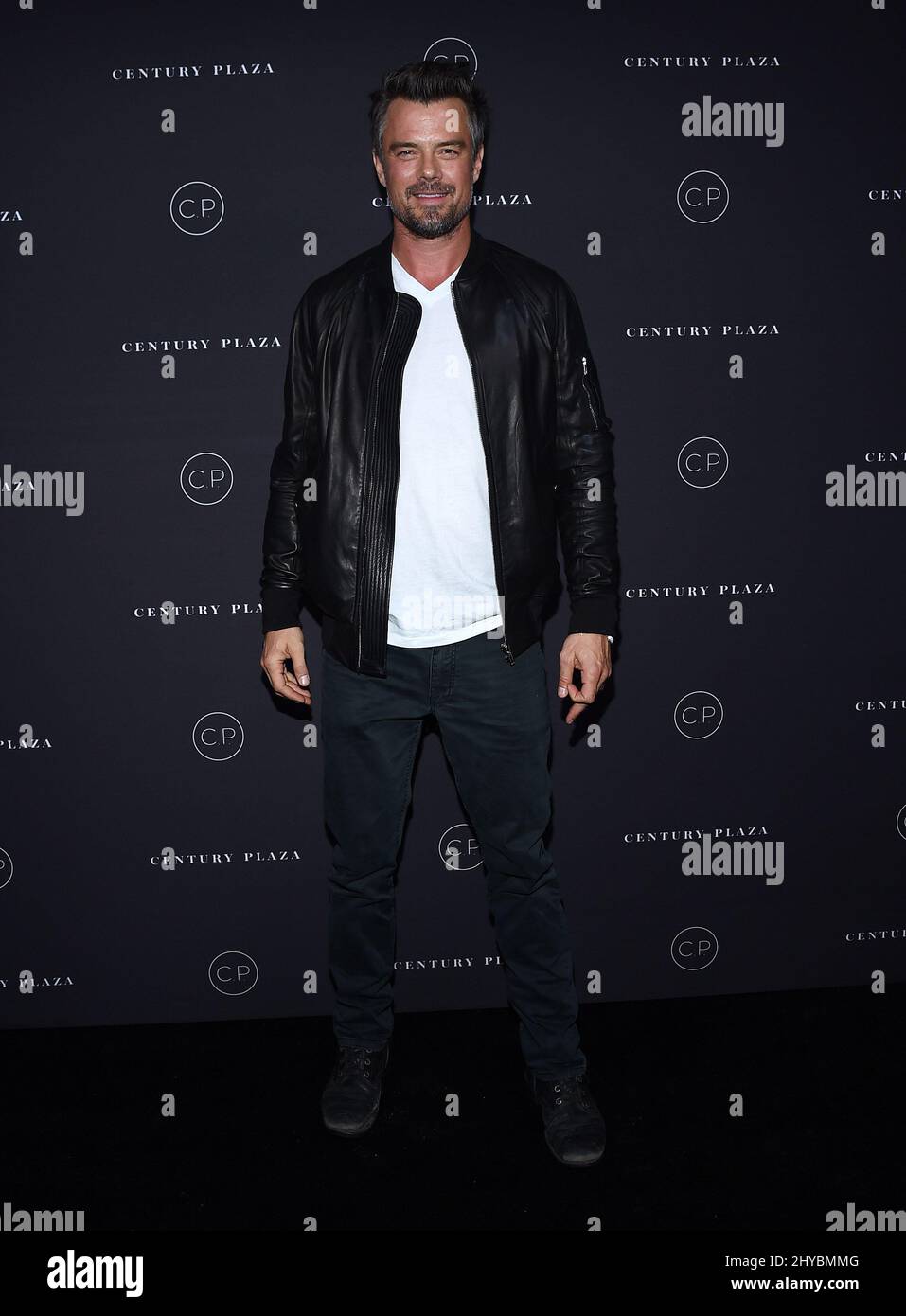 Josh Duhamel arrive pour le Century Plaza Dévoilement qui s'est tenu à l'hôtel Century Plaza, le 19th janvier 2017 Banque D'Images