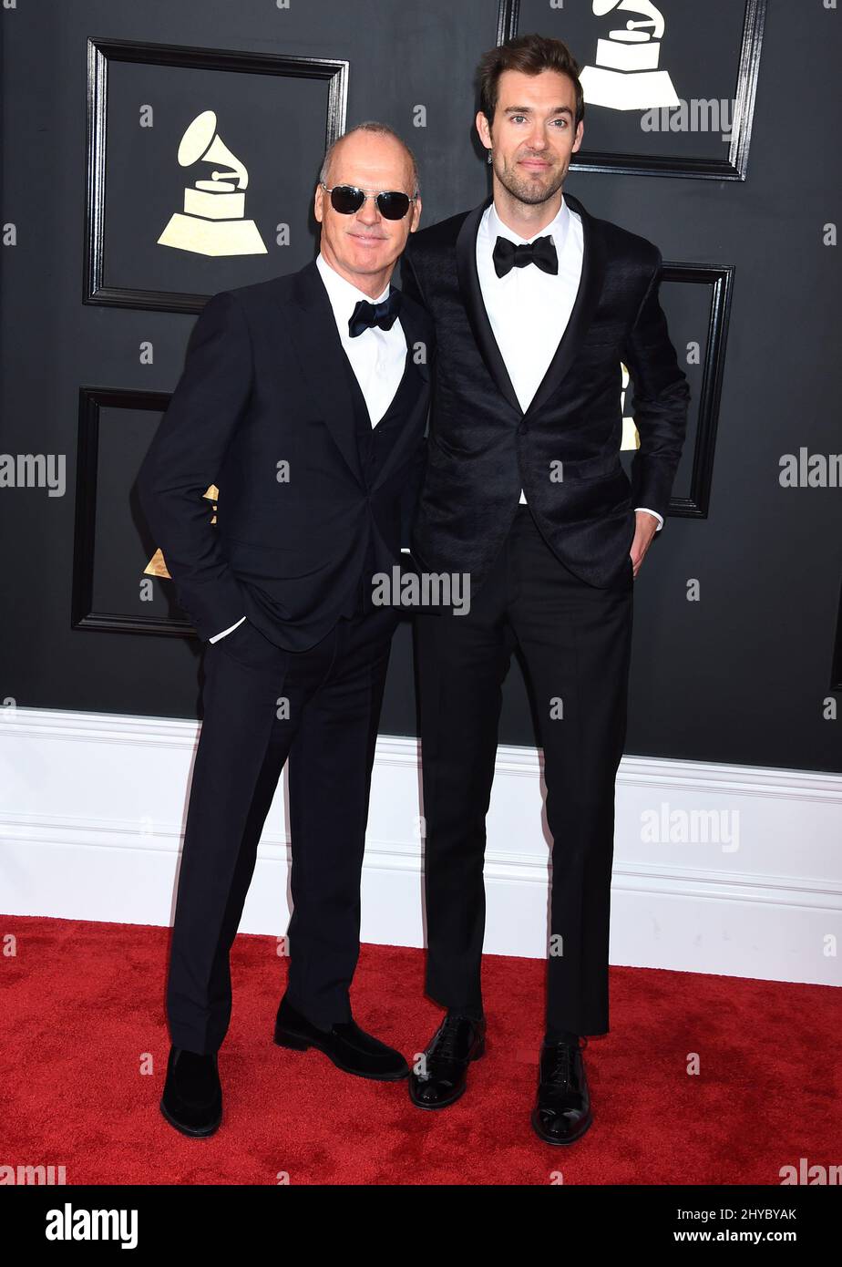 Michael Keaton, Sean Douglas participant aux Grammy Awards annuels 59th à Los Angeles Banque D'Images