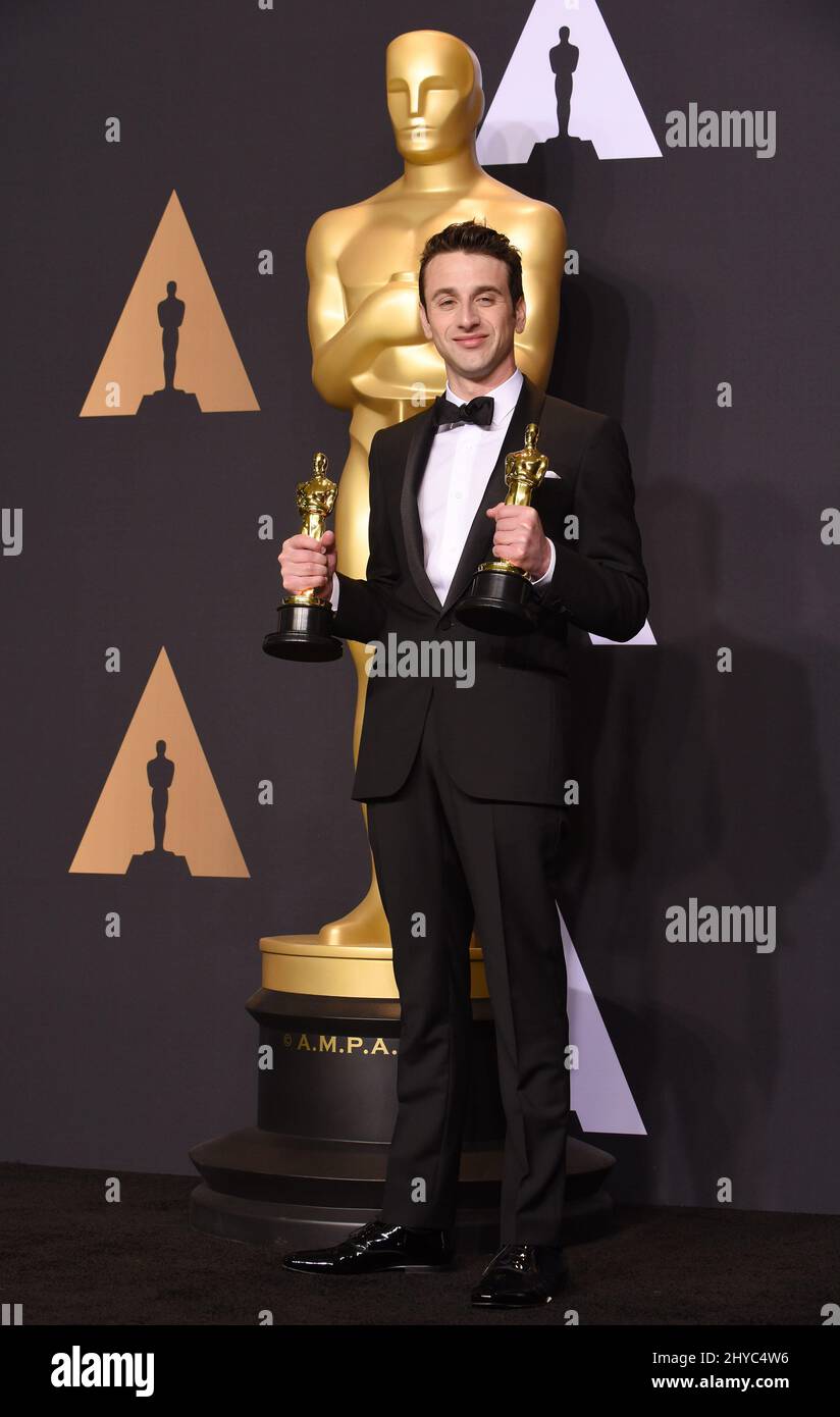 Justin Hurwitz dans la salle de presse des Academy Awards 89th qui se tiennent au Dolby Theatre à Hollywood, Los Angeles, USA. Banque D'Images