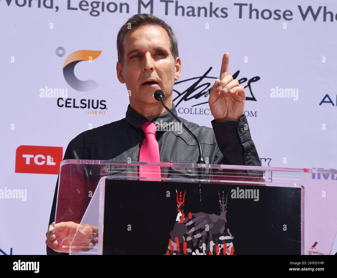 Todd McFarlane assiste à la cérémonie de présentation de la main et de l'empreinte Stan Lee qui a eu lieu au cinéma IMAX chinois de TCL Banque D'Images