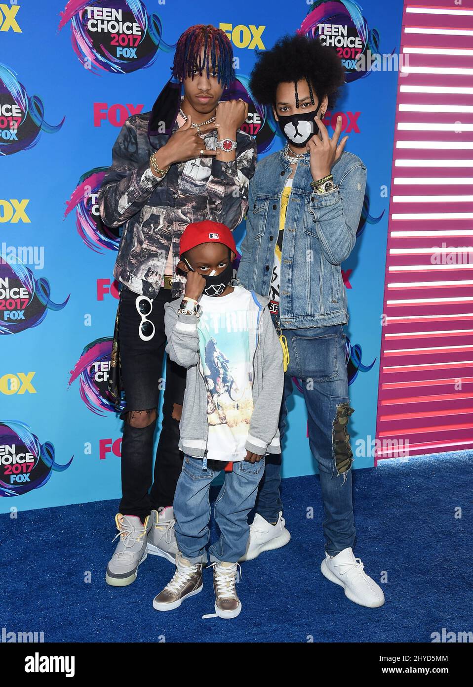 Ayo & Teo participant aux prix Teen Choice Awards 2017 au Galen Center de Los Angeles, aux États-Unis Banque D'Images