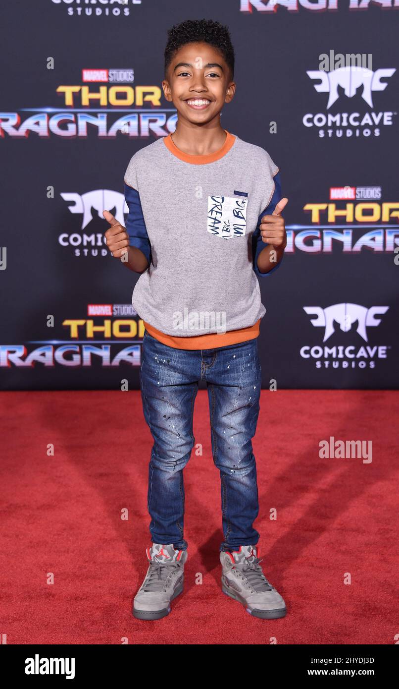 Miles Brown assistant à la première mondiale de Marvel, « Thor: Ragnarok », au théâtre El Capitan Banque D'Images