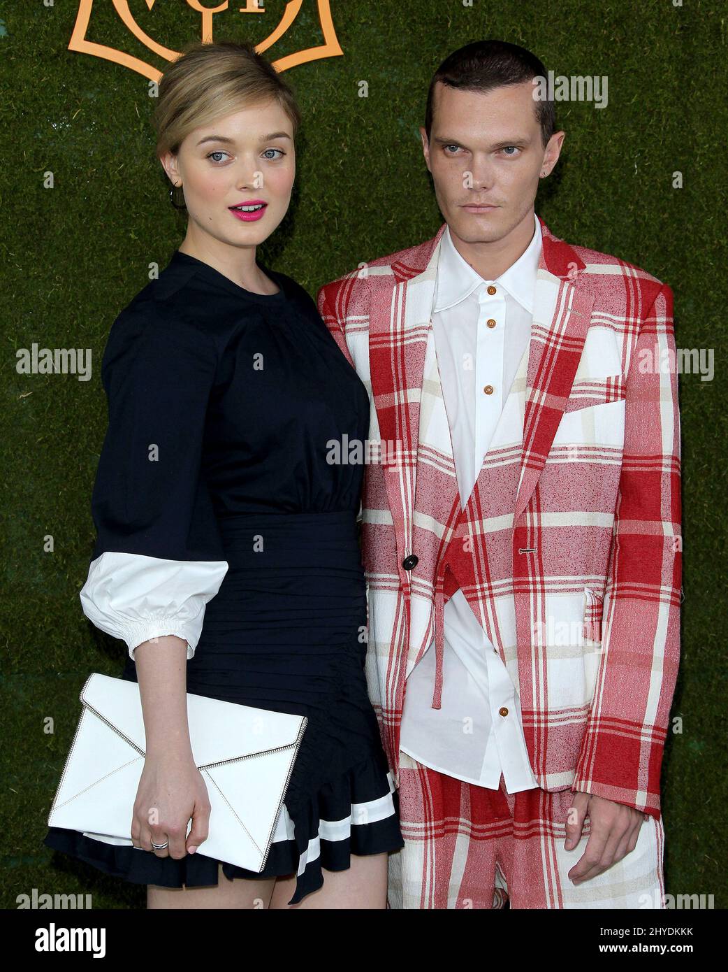 Bella Heathcote et Andrew Dominik assistent à la huitième édition annuelle de la Polo Classic veuve Clicquot qui a eu lieu au parc historique national Will Rogers à Los Angeles, aux États-Unis Banque D'Images