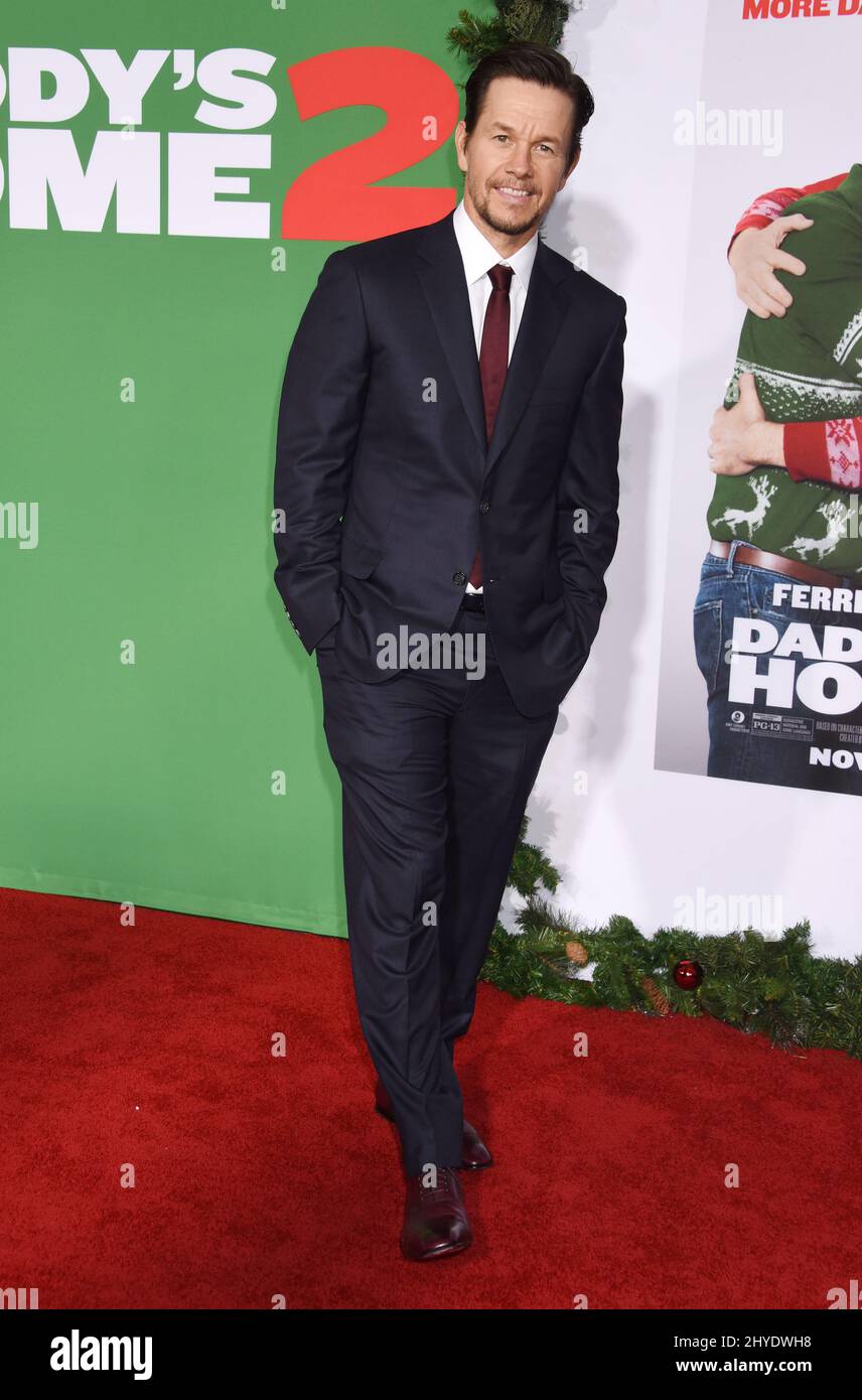 Mark Wahlberg assistant à la première de Los Angeles 'Daddy's Home 2' au Regency Village Theatre Banque D'Images