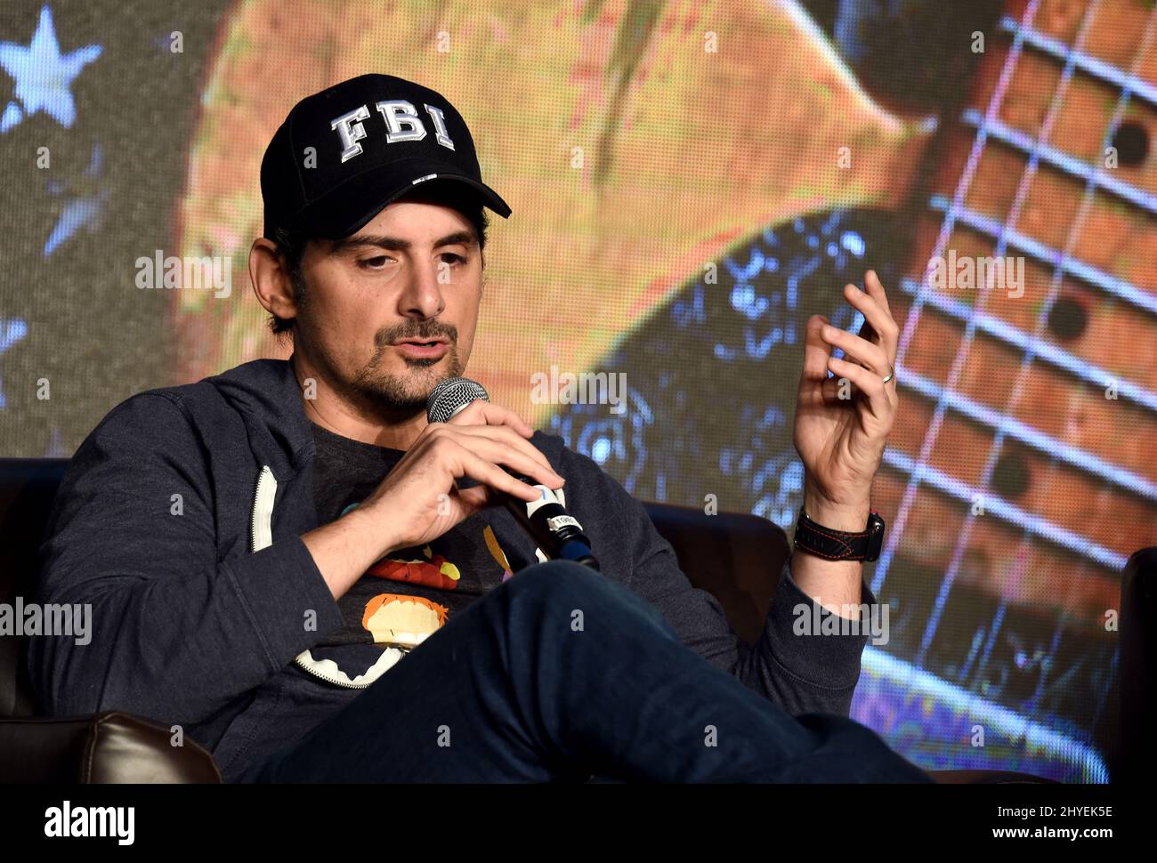 Brad Paisley parle de son avenir tout en continuant à honorer la tradition du pays pendant le Brad Paisley: The Art and the Artist au séminaire de radio de pays de 2018 tenu à l'hôtel Omni Nashville le 7 février 2018 à Nashville, TN Banque D'Images