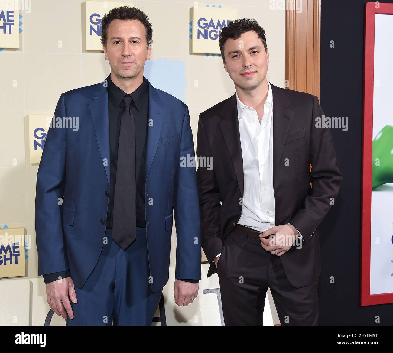 Jonathan Goldstein et John Francis Daley assistent à la première mondiale de la « soirée du jeu » à Los Angeles le 21st février 2018 Banque D'Images