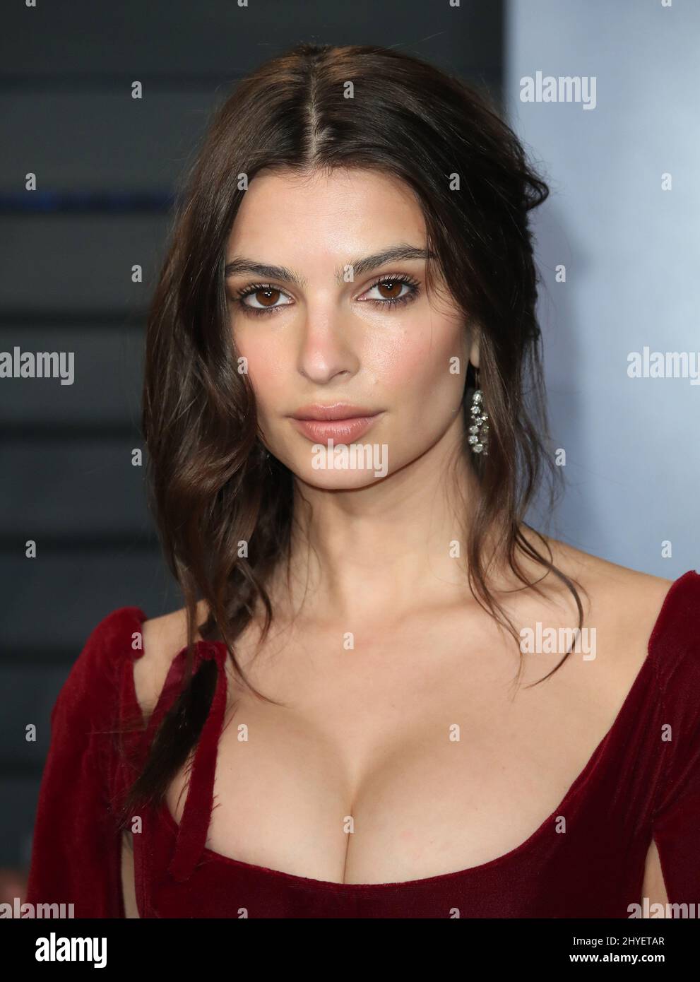 Emily Ratajkowski assistant à la Vanity Fair Oscar Party qui s'est tenue à Beverly Hills, Los Angeles, États-Unis Banque D'Images