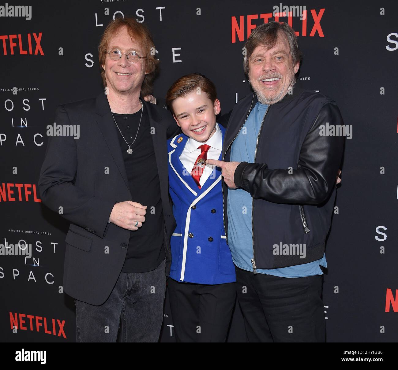 Bill Mumy, Maxwell Jenkins et Mark Hamill lors de la première saison 1 de Netflix au Cinerama Dome le 9 avril 2018 à Hollywood, aux États-Unis. Banque D'Images