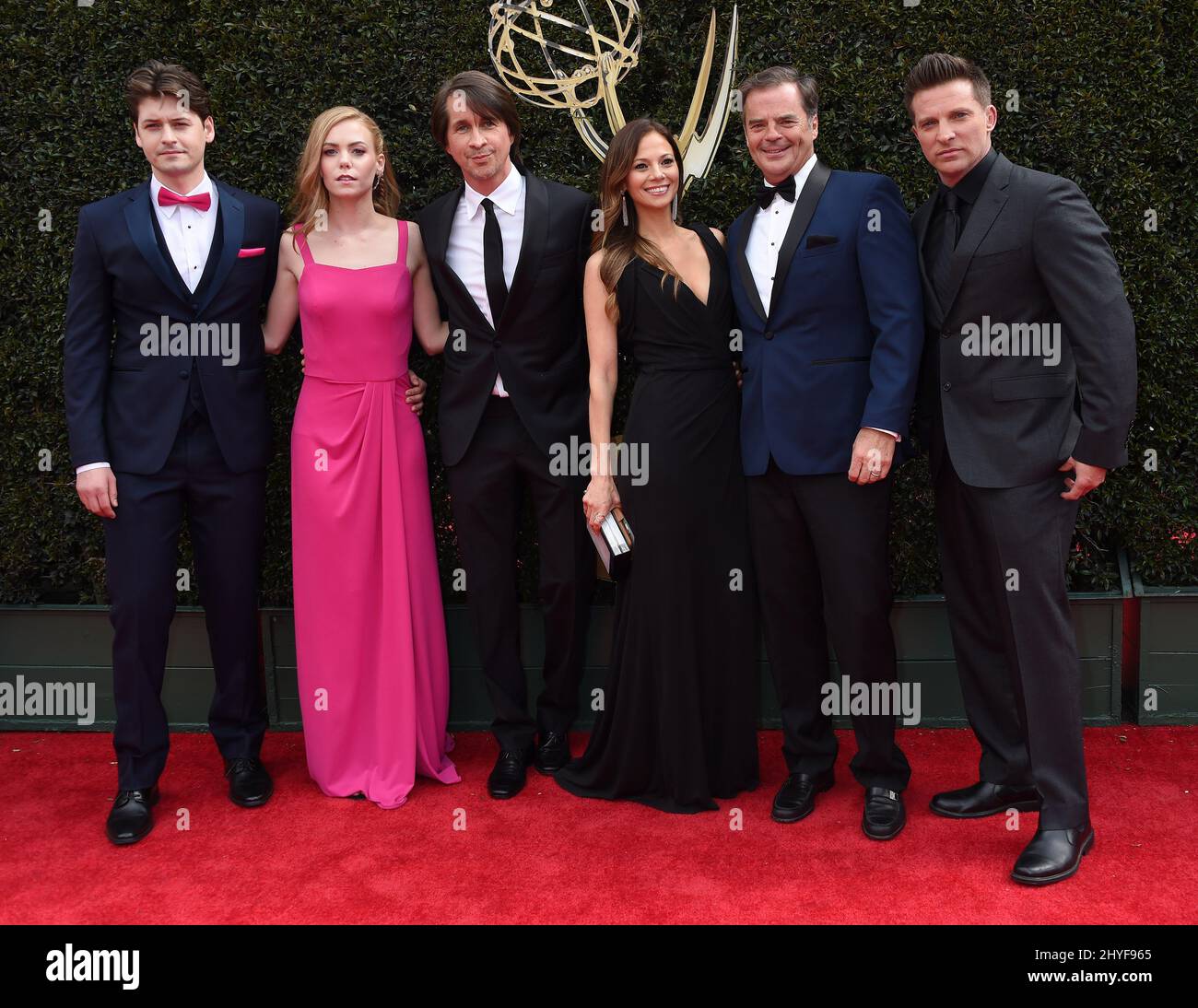 Chloe Lanier, Michael Easton, Tamara Braun, Wally Kurth et Steve Burton arrivent aux Emmy Awards annuels de jour 45th qui ont eu lieu au Pasadena Civic Center le 29 avril 2018 à Pasadena, en Californie Banque D'Images
