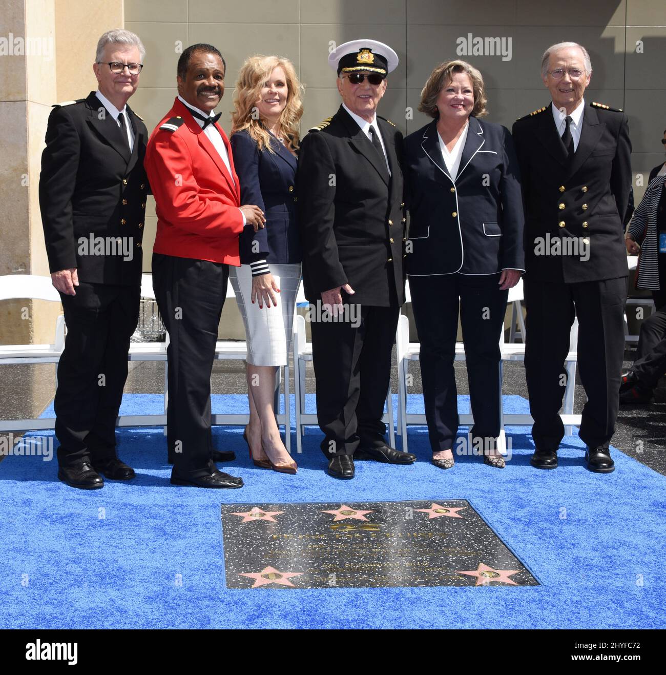 Fred Grandy, Ted Lange, Jill Whelan, Gavin MacLeod, Lauren Tewes et Bernie Kopell pendant les croisières Princess Cruises et Cast of 'The Love Boat' Hollywood Walk of Fame cérémonie honorifique de la plaque des étoiles le 10 mai 2018. Banque D'Images