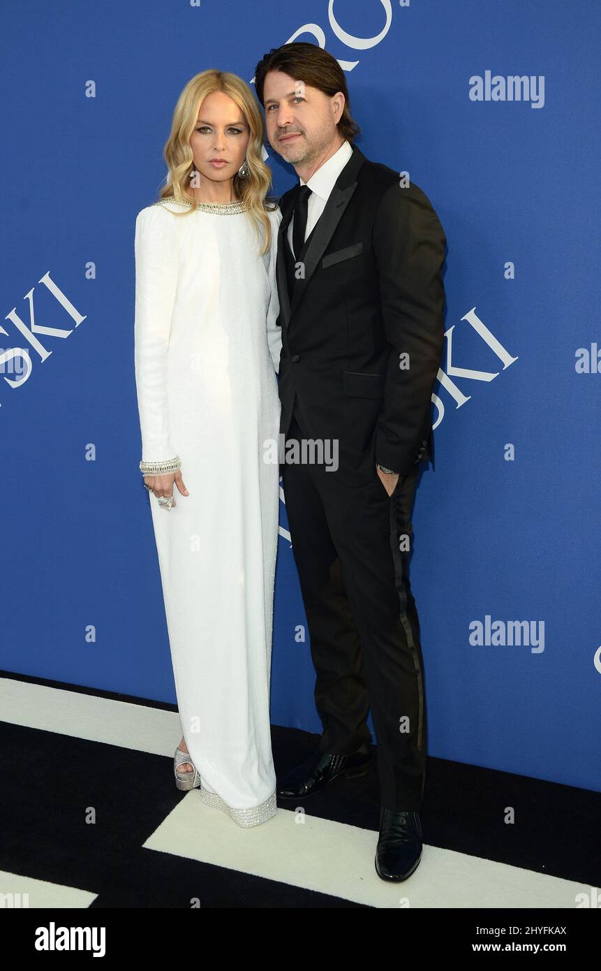Rachel Zoe et Roger Berman aux Prix de mode 2018 de la CFDA qui se sont tenus au Brooklyn Museum le 4 juin 2018 à Brooklyn, NY Banque D'Images
