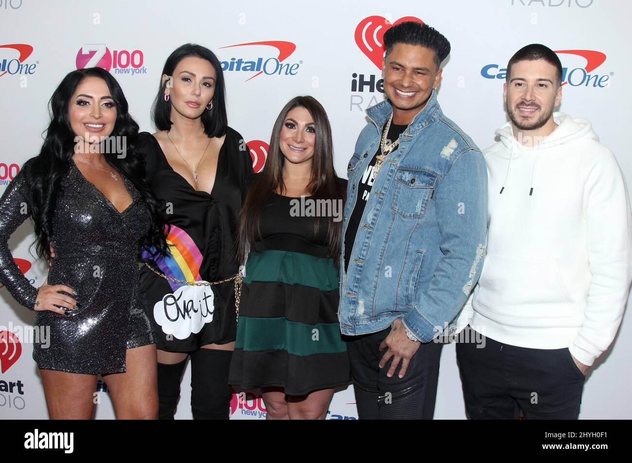 Angelina Pivarnick, Jennifer 'JWoww' Farley, Deena Cortese, Paul arrivant pour le bal Jingle iHeartRadio 2018 de Z100 à MSG le 7 décembre 2018 à New York Banque D'Images