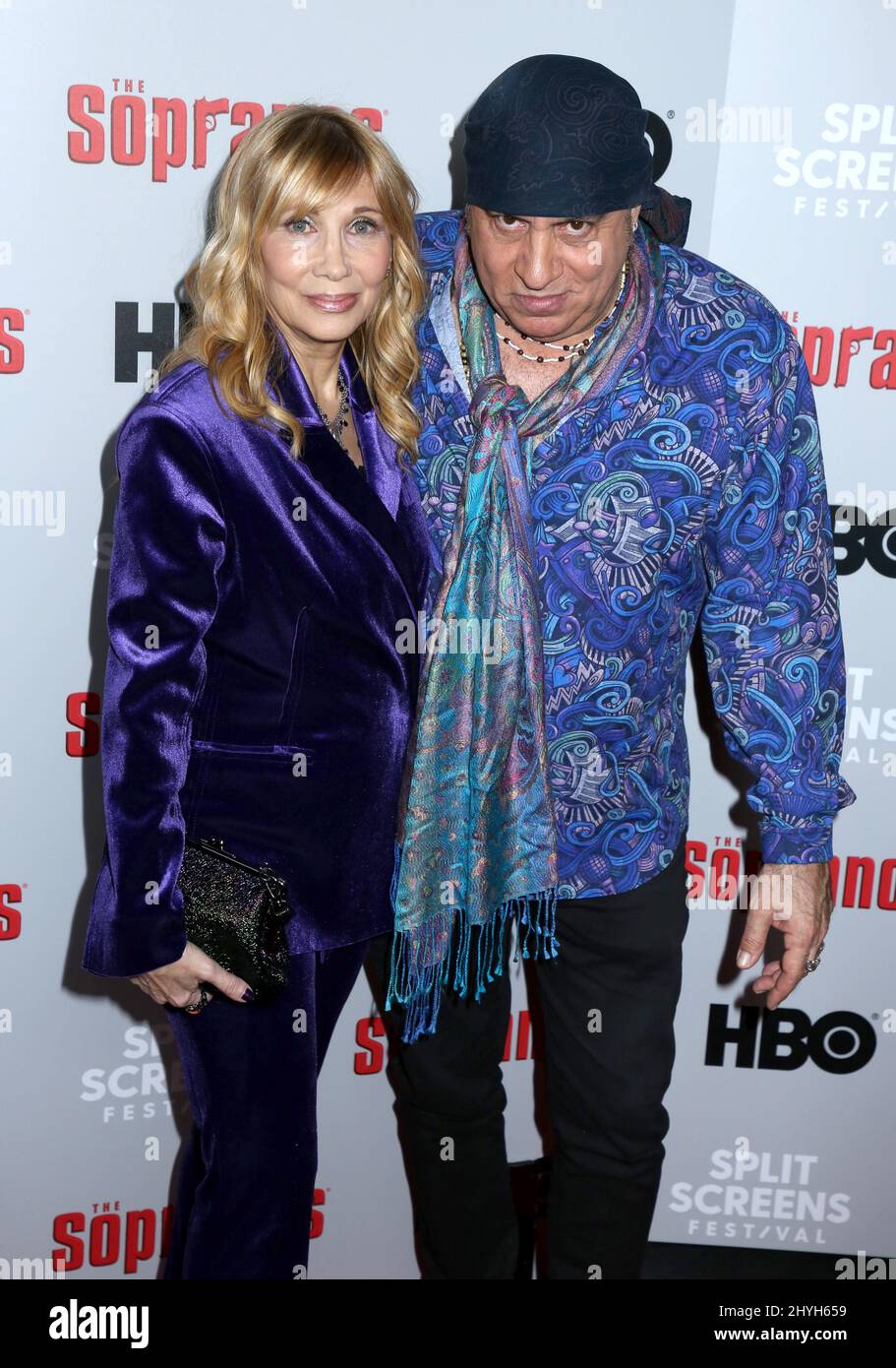 Maureen Van Zandt et Steven Van Zandt assistent au tapis rouge anniversaire de Sopranos 20th qui a eu lieu au SVA Theatre de New York Banque D'Images