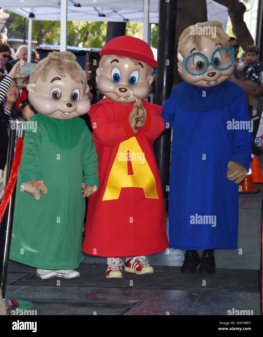 Alvin, Simon et Théodore des Chipmunks à la cérémonie des étoiles Alvin et Chipmunks tenue sur le Hollywood Walk of Fame Banque D'Images