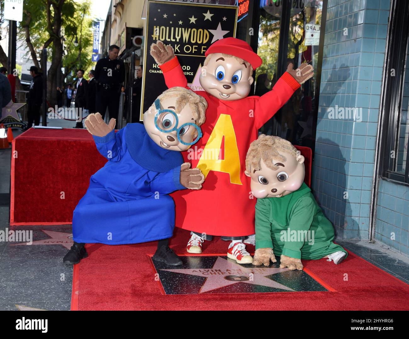 Alvin, Simon et Théodore des Chipmunks à la cérémonie des étoiles Alvin et Chipmunks tenue sur le Hollywood Walk of Fame Banque D'Images