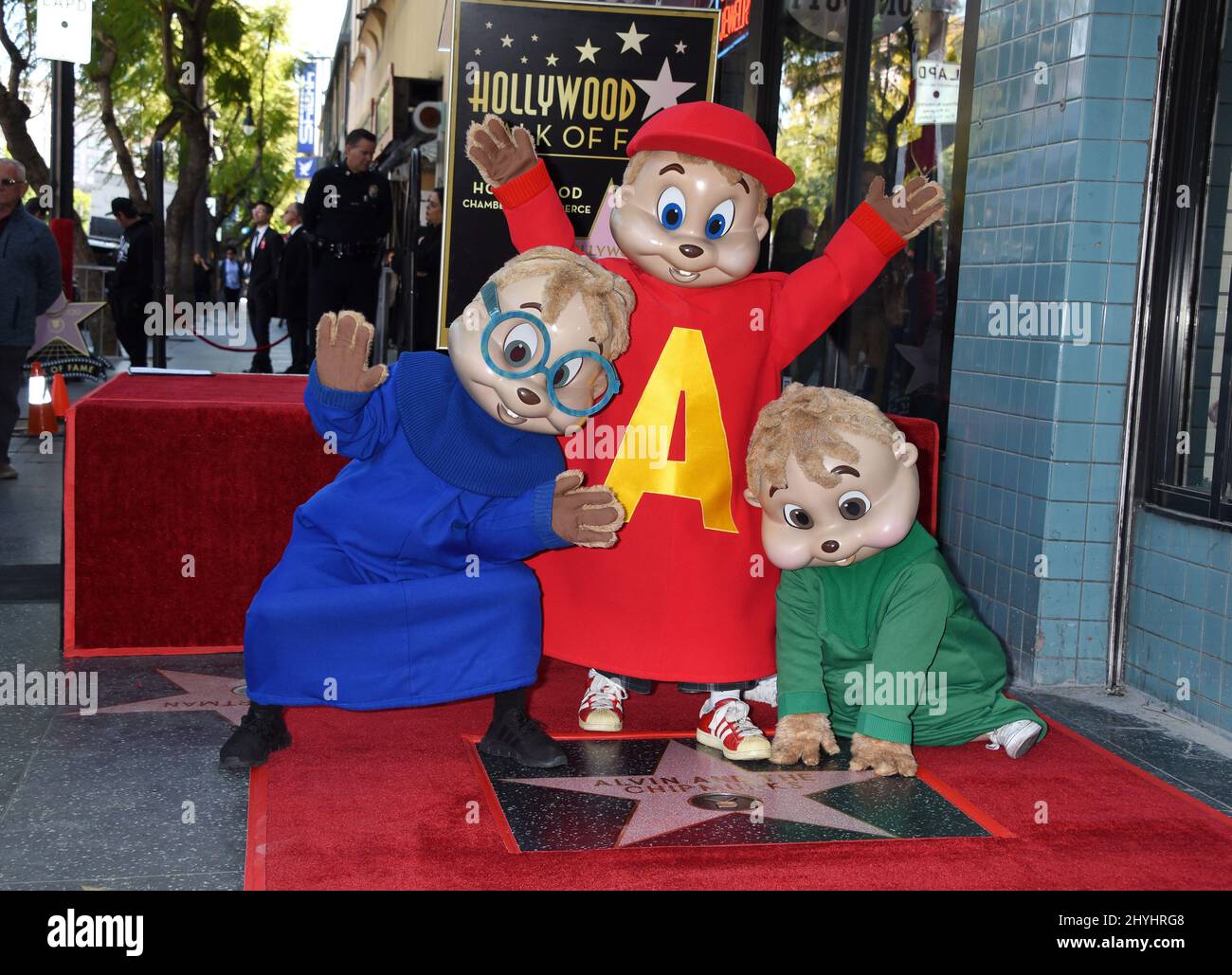 Alvin, Simon et Théodore des Chipmunks à la cérémonie des étoiles Alvin et Chipmunks tenue sur le Hollywood Walk of Fame Banque D'Images