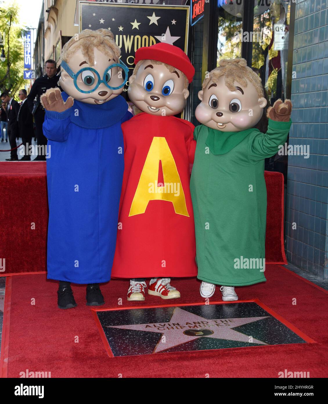 Alvin, Simon et Théodore des Chipmunks à la cérémonie des étoiles Alvin et Chipmunks tenue sur le Hollywood Walk of Fame Banque D'Images