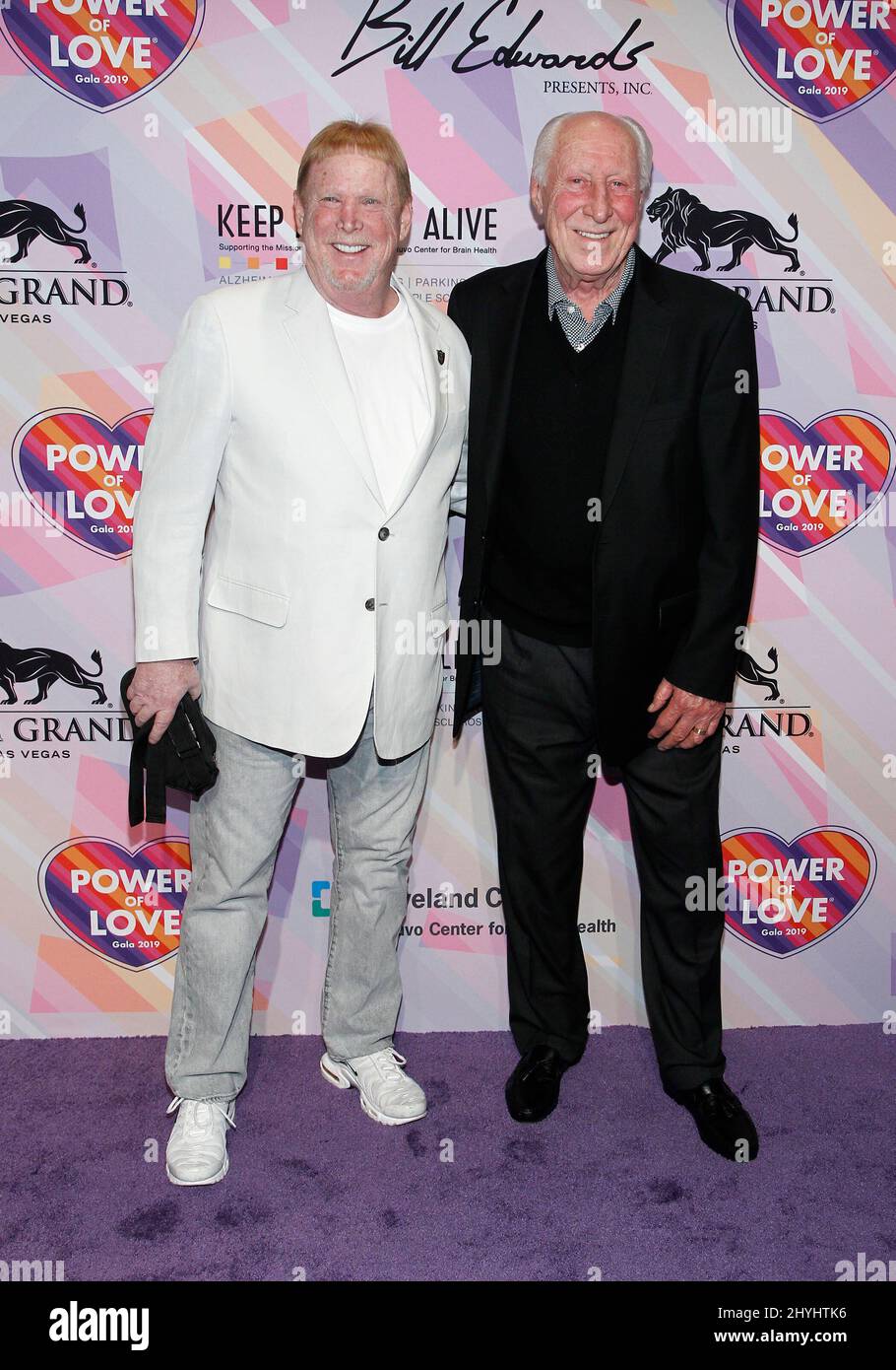 Mark Davis et Fred Biletnikoff au Gala annuel de la puissance de l'amour de Keep Memory Alive 23rd qui s'est tenu à l'aréna MGM Grand Garden Banque D'Images