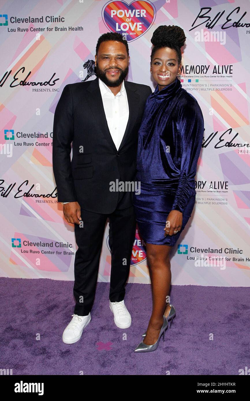 Anthony Anderson et Alvina Stewart au Gala de la puissance de l'amour de Keep Memory Alive 23rd qui s'est tenu à l'aréna MGM Grand Garden Banque D'Images