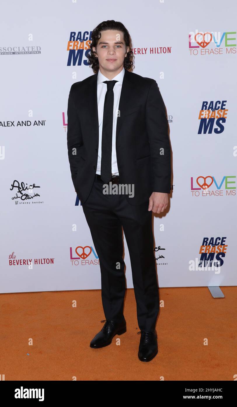 James Lastovic à la course annuelle d'Erase MS Gala 26th qui s'est tenue à l'hôtel Beverly Hilton Banque D'Images