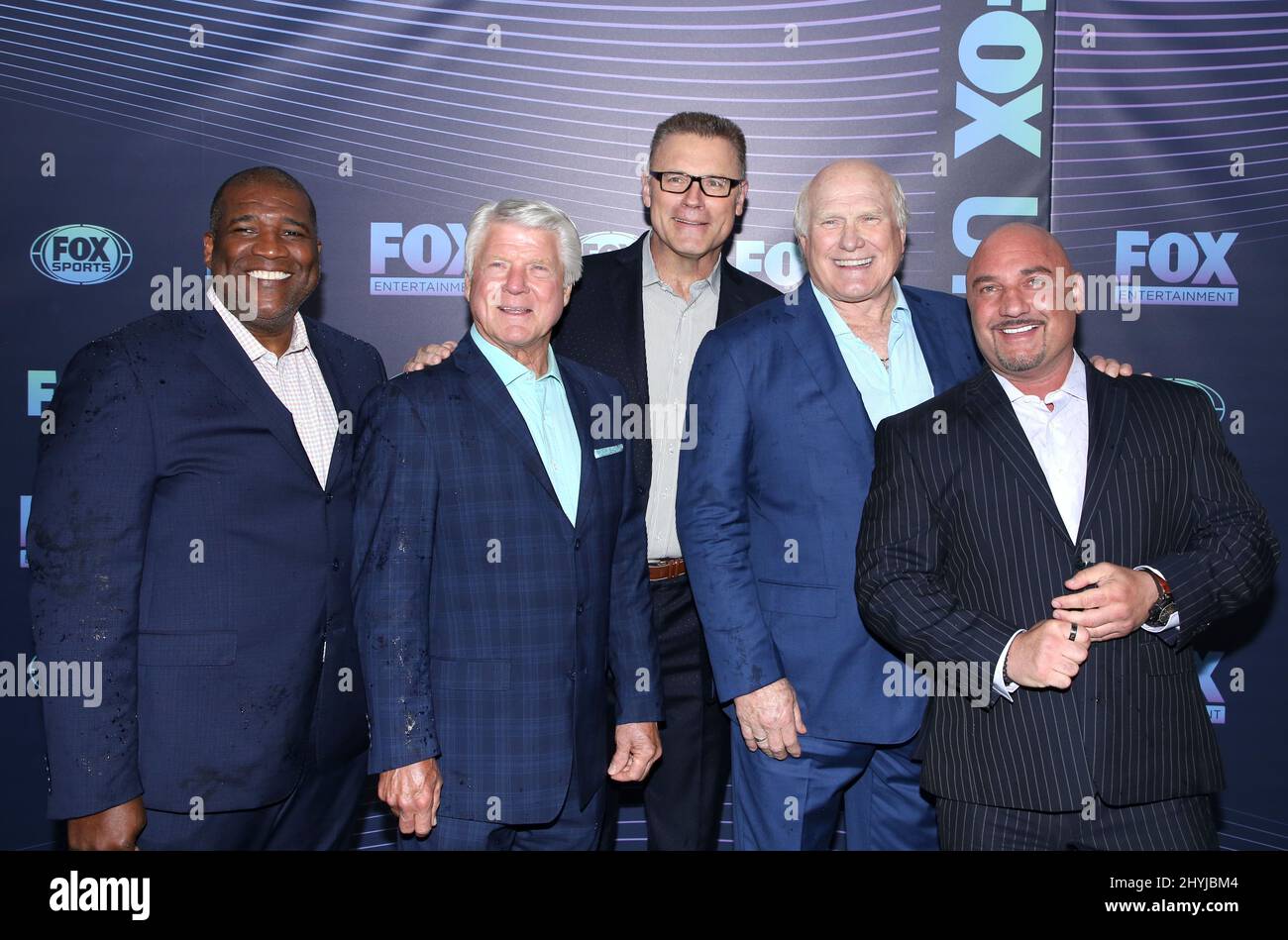 Curt Menefee, Jimmy Johnson, Howie long, Terry Bradshaw et Jay GL présents à Fox Networks dès le départ à New York Banque D'Images