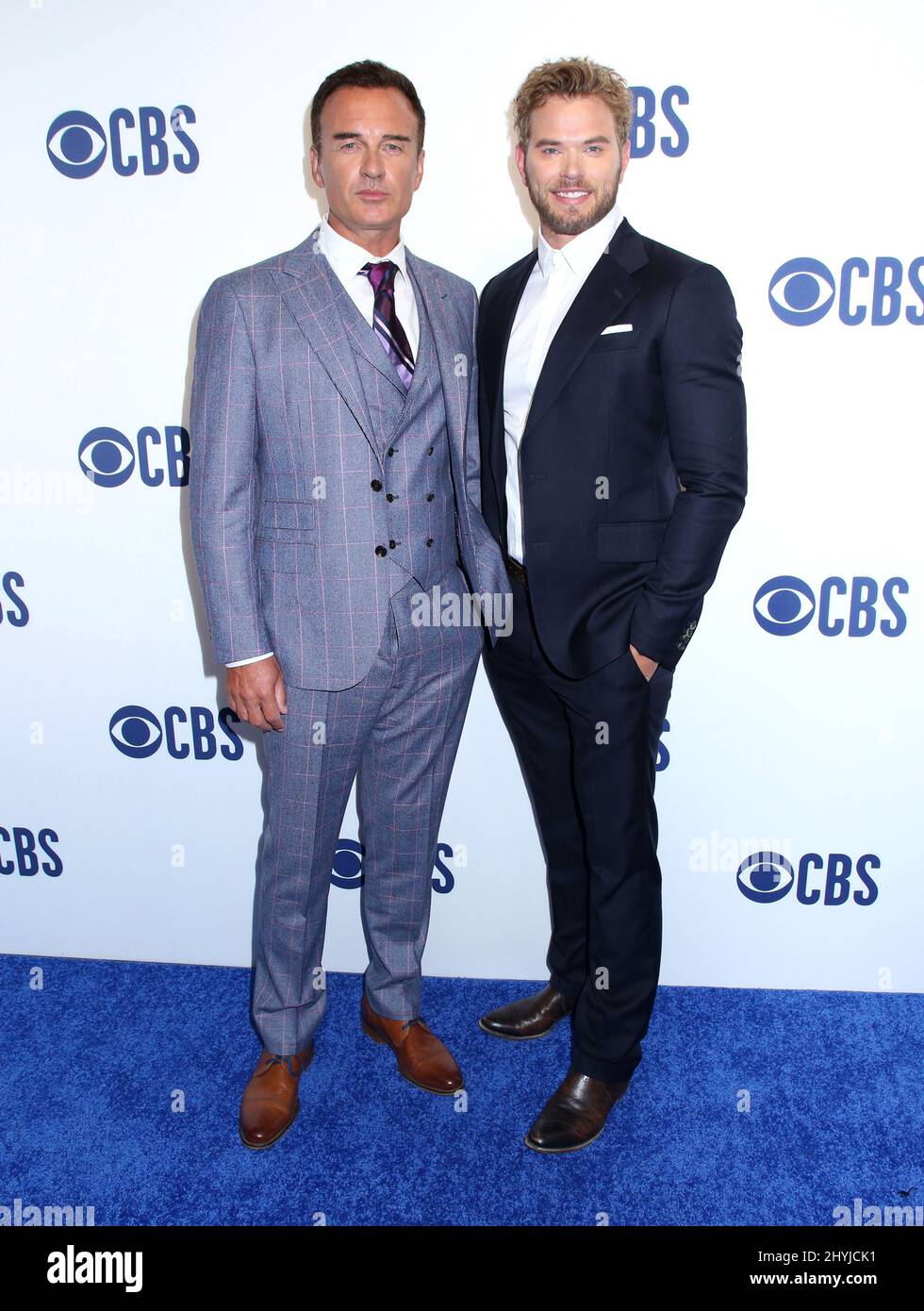 Julian McMahon et Kellan Lutz assistent à la présentation du CBS 2019 au Todd English Food Hall Banque D'Images