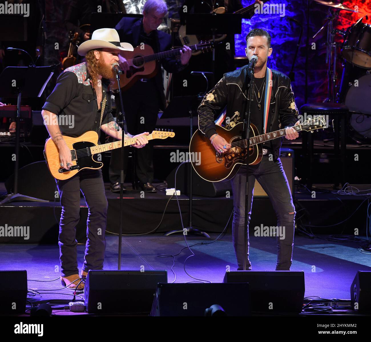 John Osborne et T.J. Osborne, Frères Osborne, présente à la cérémonie du médaillon du Country Music Hall of Fame 2019, qui s'est tenue au Country Music Hall of Fame & Museum le 20 octobre 2019 à Nashville, États-Unis. Banque D'Images
