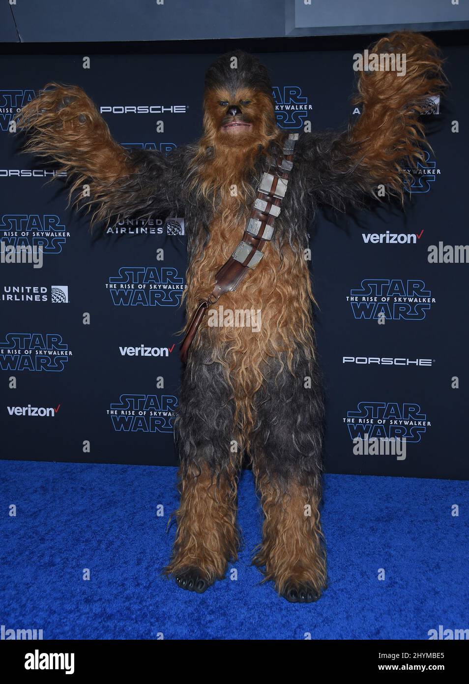 Chewbacca assister à la première mondiale de Star Wars: L'ascension de Skywalker à Los Angeles Banque D'Images