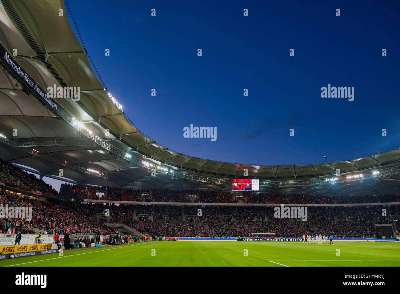 Présentation du stade, heure bleue, Mercedes-Benz Arena, Stuttgart, Bade-Wurtemberg, Allemagne Banque D'Images
