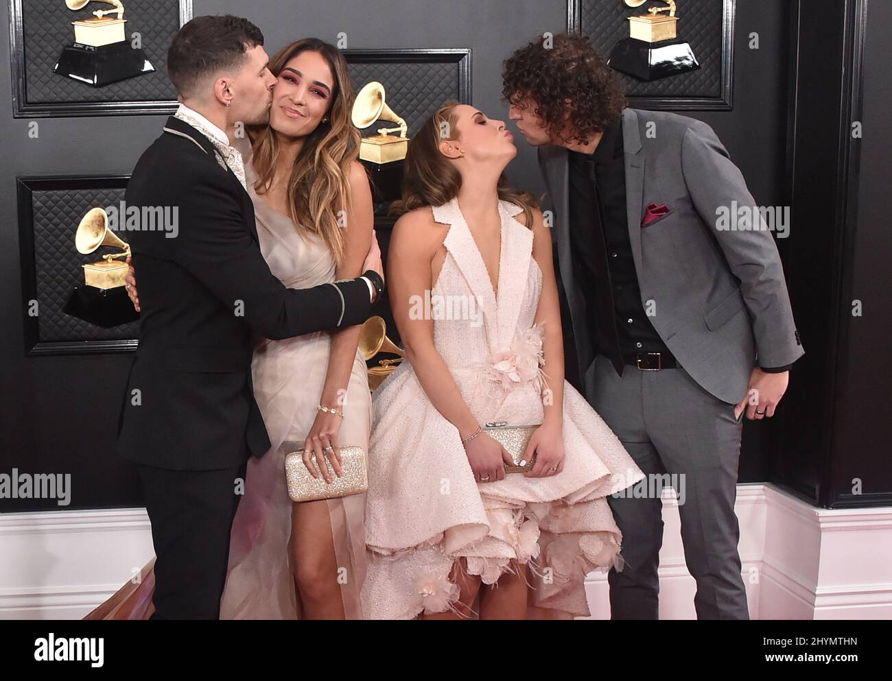 Pour King and Country, Joel Smallbone, Moriah Peters, Courtney Smallbone et Luke Smallbone ont assisté aux GRAMMY Awards 2020 qui se sont tenus au Staples Center de Los Angeles, Californie. Banque D'Images