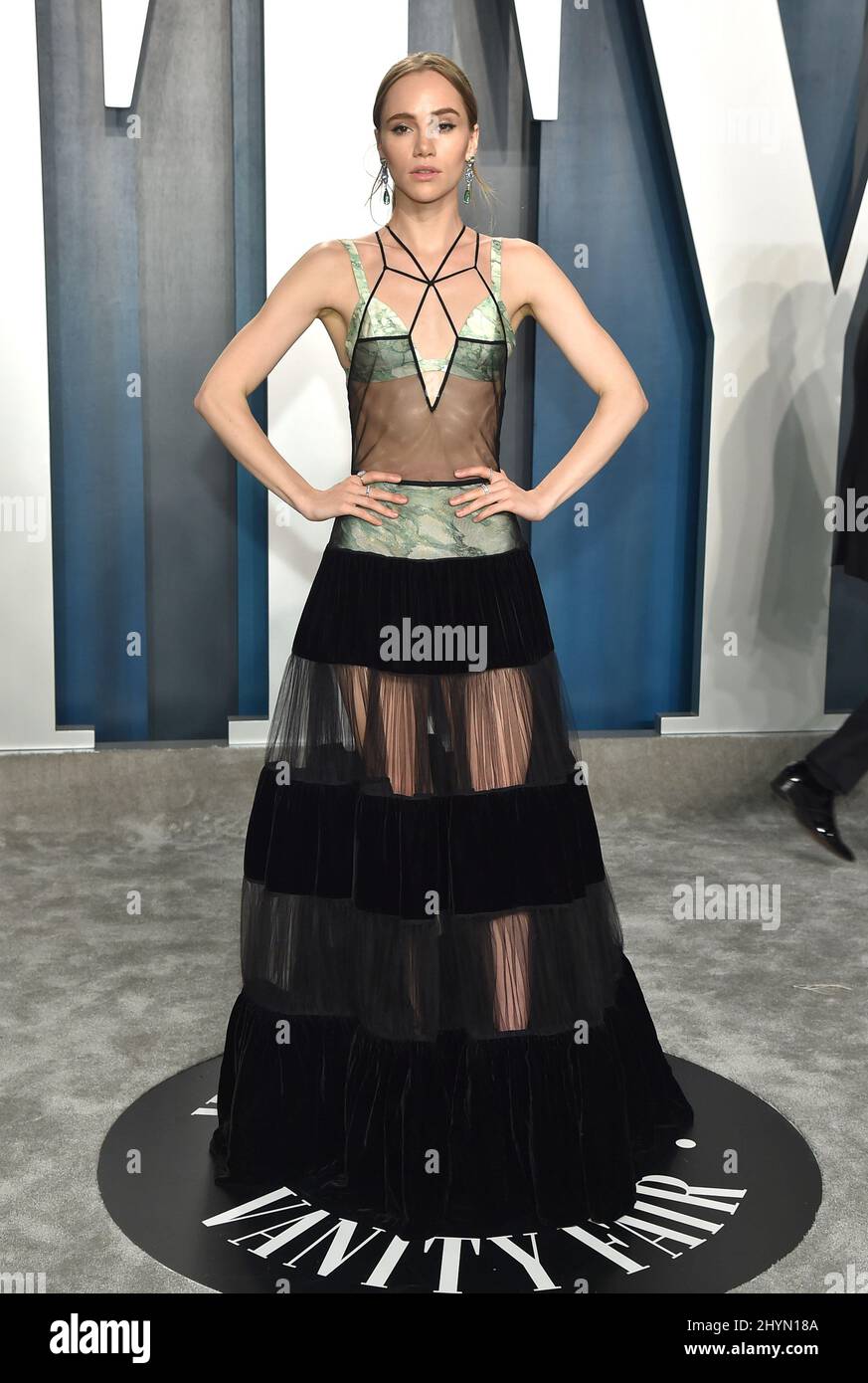 Suki Waterhouse à la Vanity Fair Oscar Party 2020 tenue au Wallis Annenberg Center for the Performing Arts le 9 février 2020 à Beverly Hills, CA. Banque D'Images