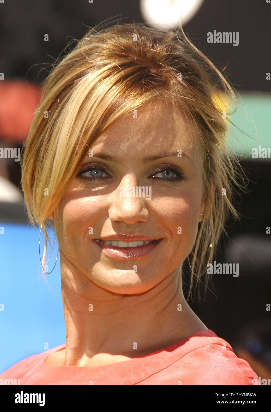 Cameron Diaz assiste à la première de 'Shrek le troisième' au Mann Village Theatre. Photo : presse britannique Banque D'Images