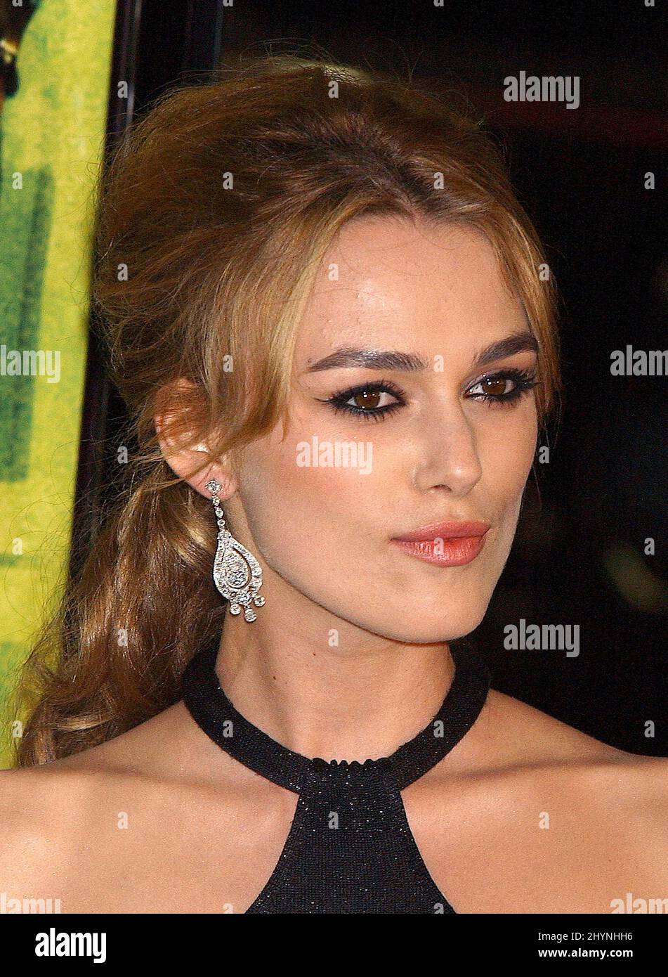 Keira Knightley assiste à la première de 'Domino' à Los Angeles au théâtre chinois de Grauman. Photo : presse britannique Banque D'Images