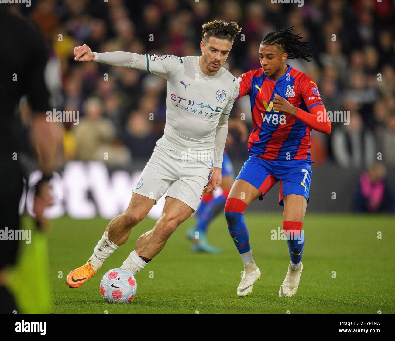 Londres, Royaume-Uni. 14th mars 2022. 14 mars 2022 - Crystal Palace v Manchester City - Premier League - Selhurst Park Jack Grealish et Michael Olise de Manchester City pendant le match de Premier League à Selhurst Park. Crédit photo : crédit: Mark pain/Alamy Live News Banque D'Images