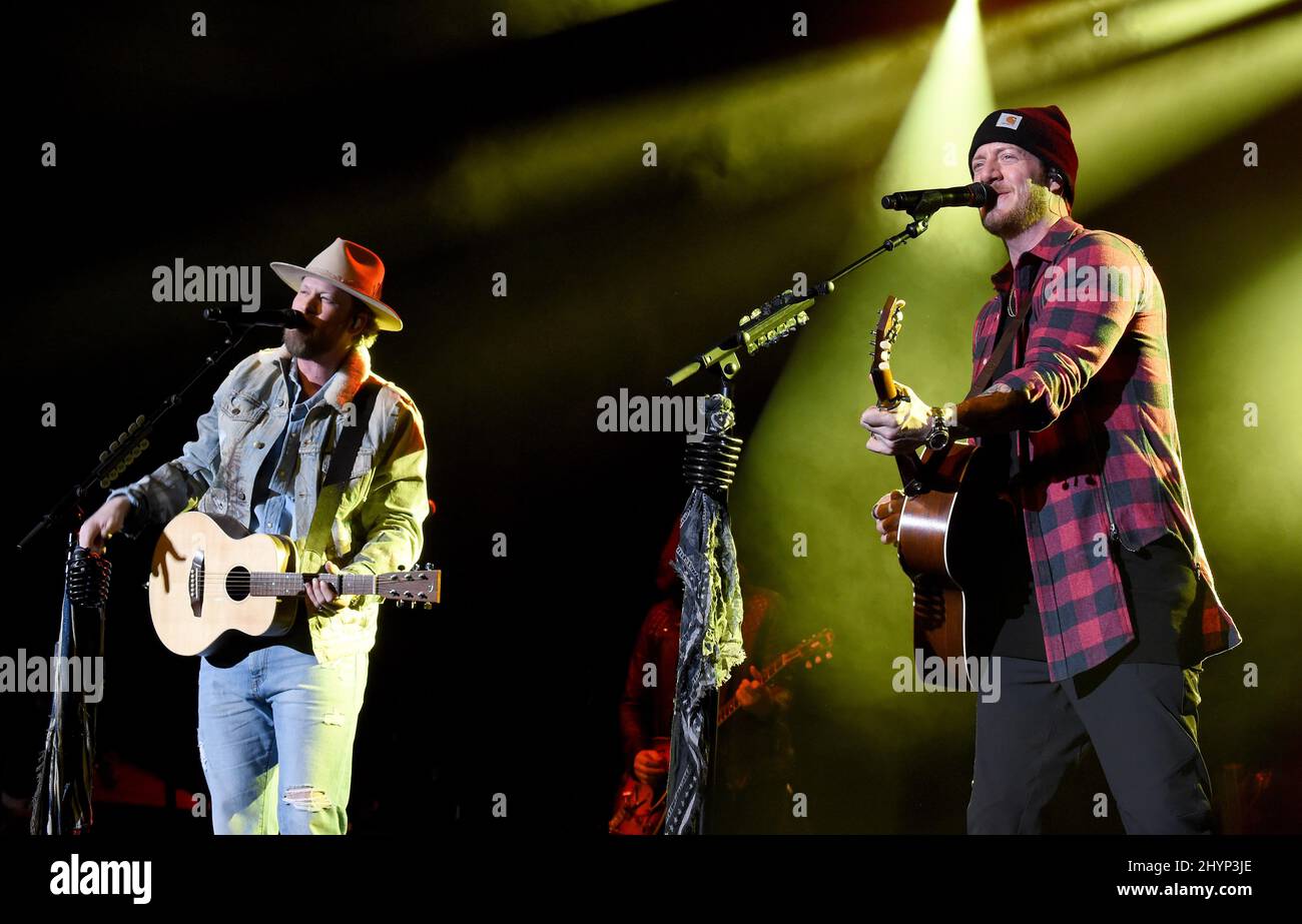 Florida Georgia Line, Brian Kelley et Tyler Hubbard sont en scène au déjeuner du Big machine Label Group lors du Country radio Seminar 2020 qui s'est tenu à l'Omni Nashville le 20 février 2020 à Nashville, TN. Banque D'Images