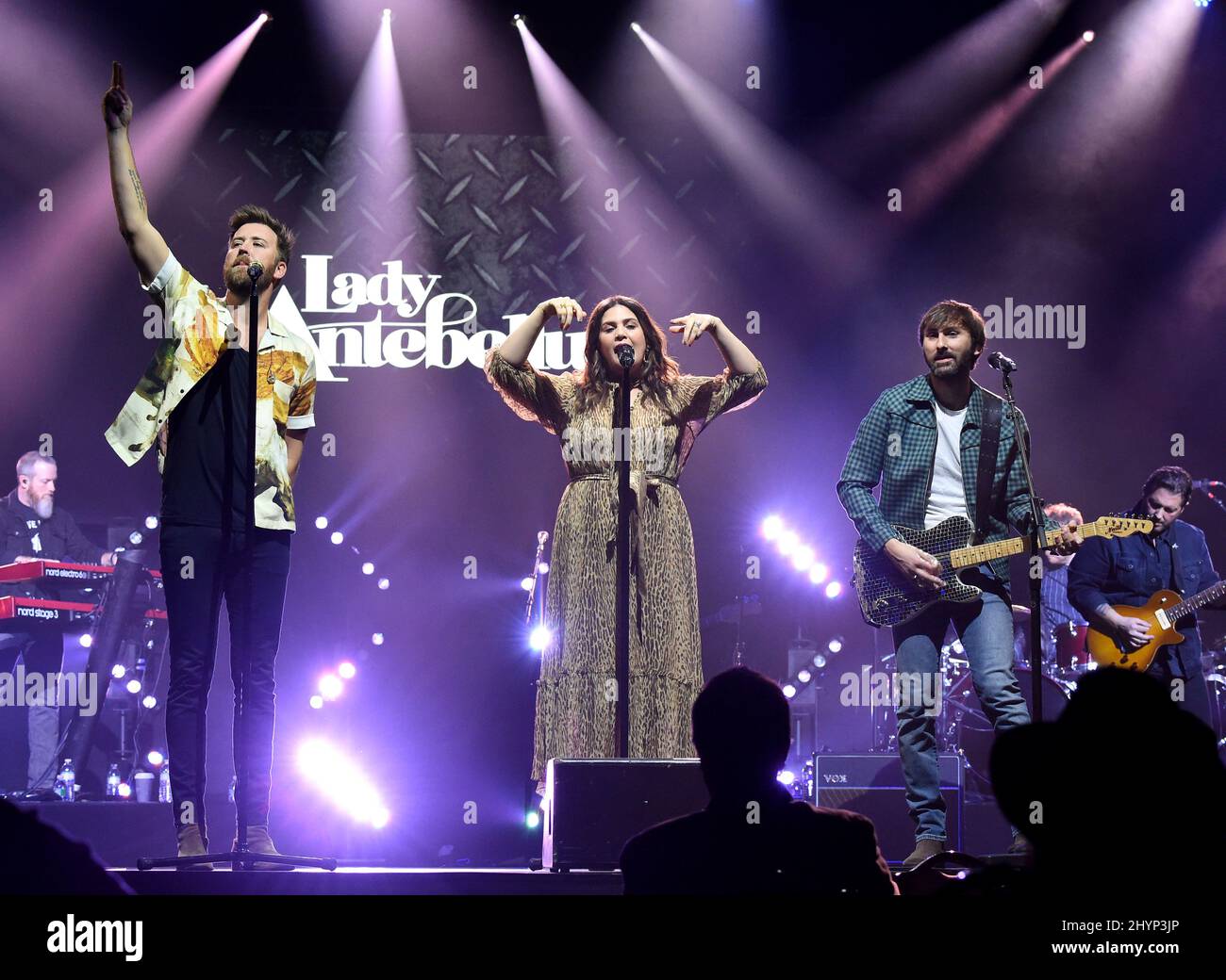 Lady Antebellum, Hilary Scott, Charles Kelley et Dave Haywood ont participé au déjeuner du Big machine Label Group lors du Country radio Seminar 2020 qui s'est tenu à l'Omni Nashville le 20 février 2020 à Nashville, TN. Banque D'Images